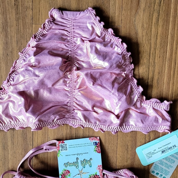 Swim suit - Picture 7 of 7